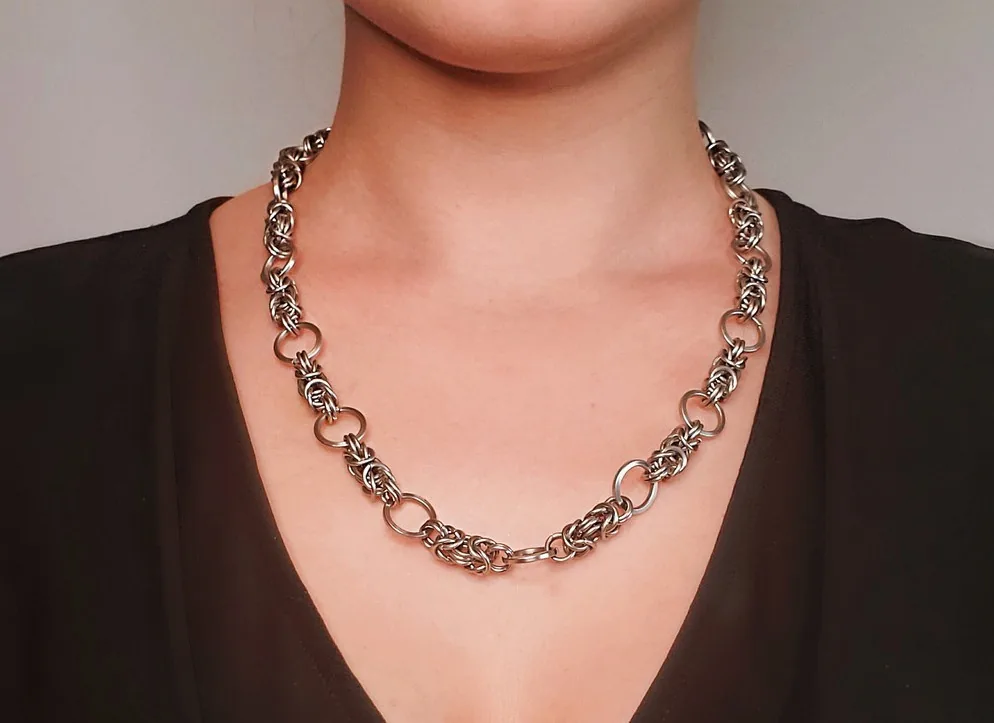 Byzantine weave necklace design