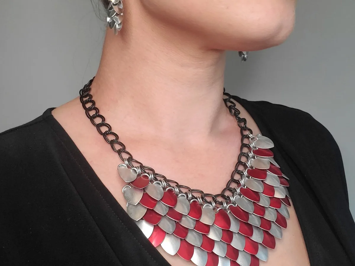 Goddess necklace in red and silver scales
