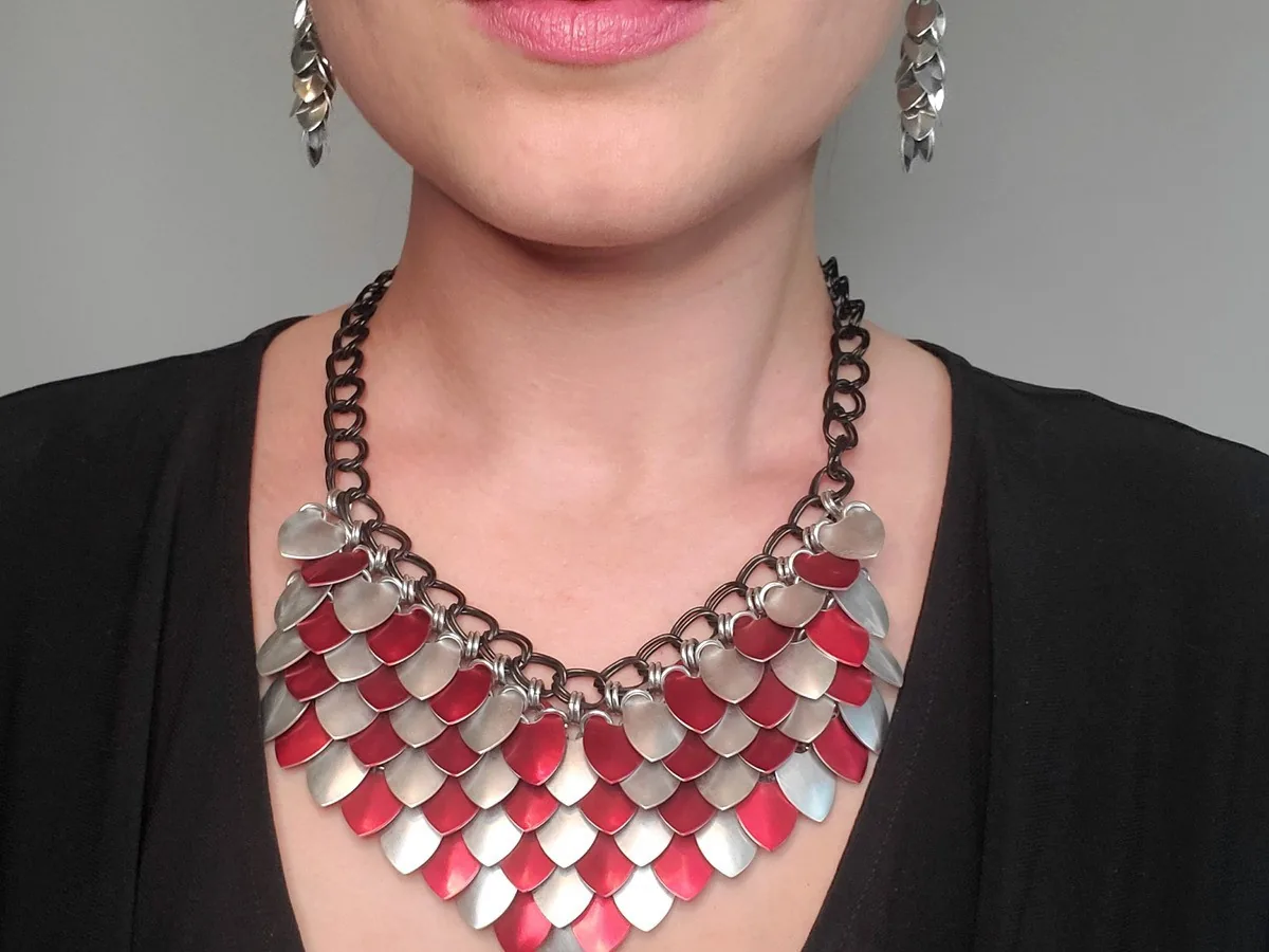 Goddess necklace in red and silver scales